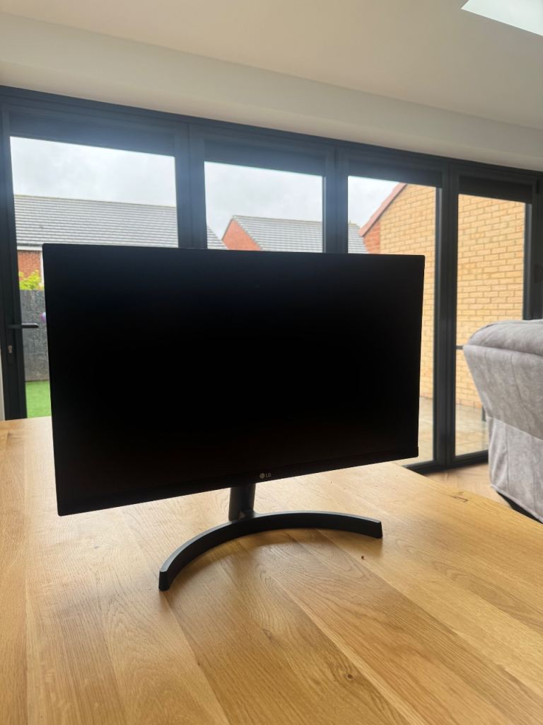 LG Computer Monitor