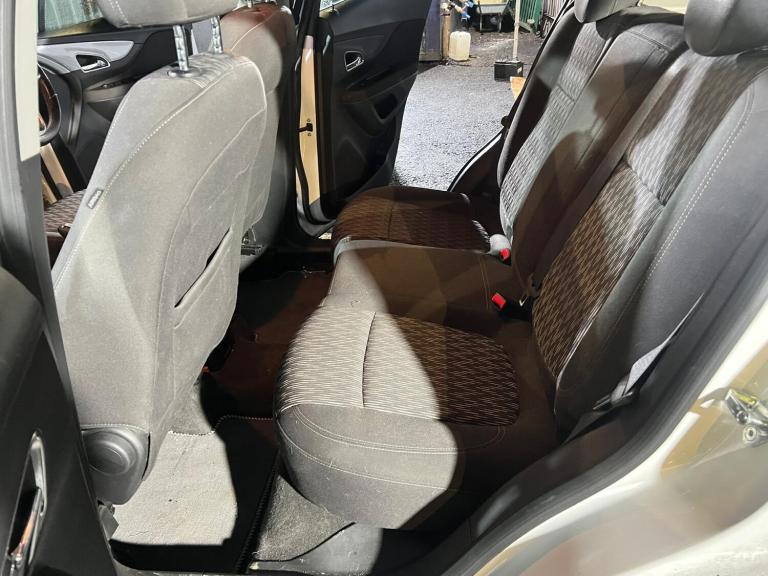 2016 Vauxhall Mokka 1.6 CDTi ecoFLEX Tech Line 5dr HATCHBACK Diesel Manual