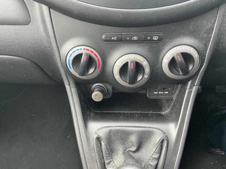 2012 Hyundai i10 1.2 Classic 5dr HATCHBACK Petrol Manual