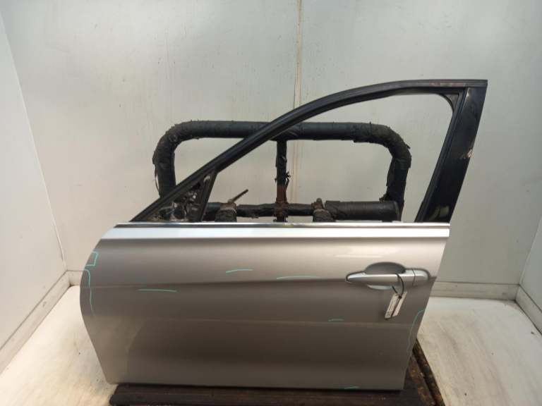 Bmw 3 Series Left Front Door N/S 2012-2019 Glaciersilber Metallic (A83)