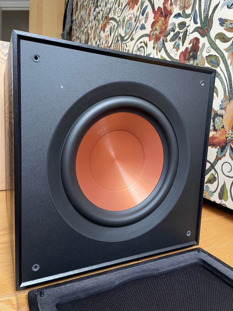 Klipsch r-101sw Subwoofer - 300Watt, NEW!