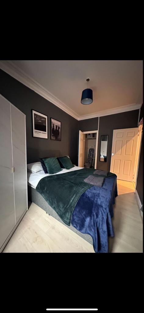 Albion Place main entrance property - newly done kitchen and bathroom