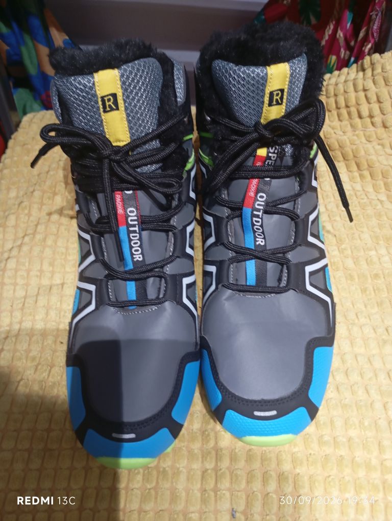 boots warm size 9 uk 44
