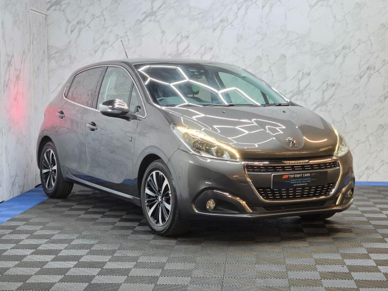 2019 Peugeot 208 1.2 PureTech Tech Edition Hatchback 5dr EAT Euro 6 (s/s) (110 ps) Petrol HATCHBA...