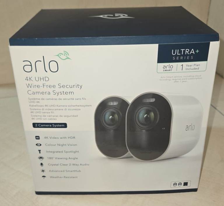 Arlo Ultra+ 4K UHD Wireless CCTV System - 2 Cameras + Smart Hub / Base Station