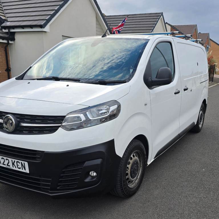 2022 new shape vauxhall vivaro NO VAT!
