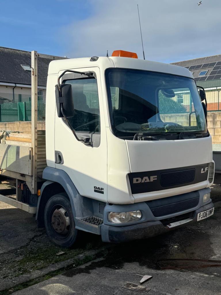 DAF X Hoover Lorry 2006