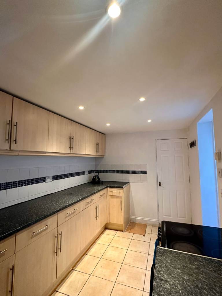 2 Bedroom flat to rent in Forton Road, Gosport