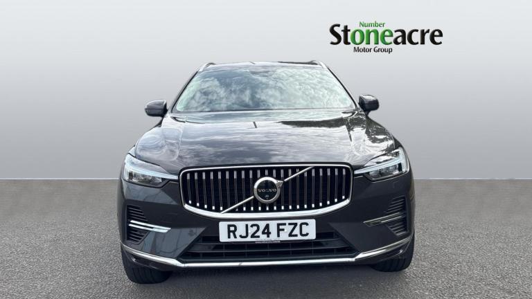 2024 Volvo XC60 Recharge Ultimate, T8 AWD Plug-in hybrid, Electric/Petrol, Bright ESTATE Petrol/E...