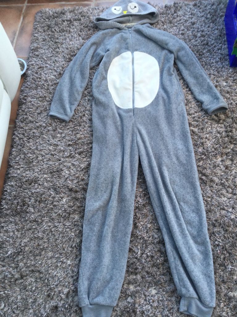 Owl Onesie. Size S (6/8) open feet. Great condition. £4. Can post or c