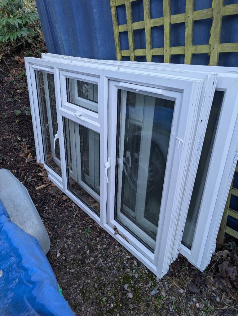 3 double glazed window units