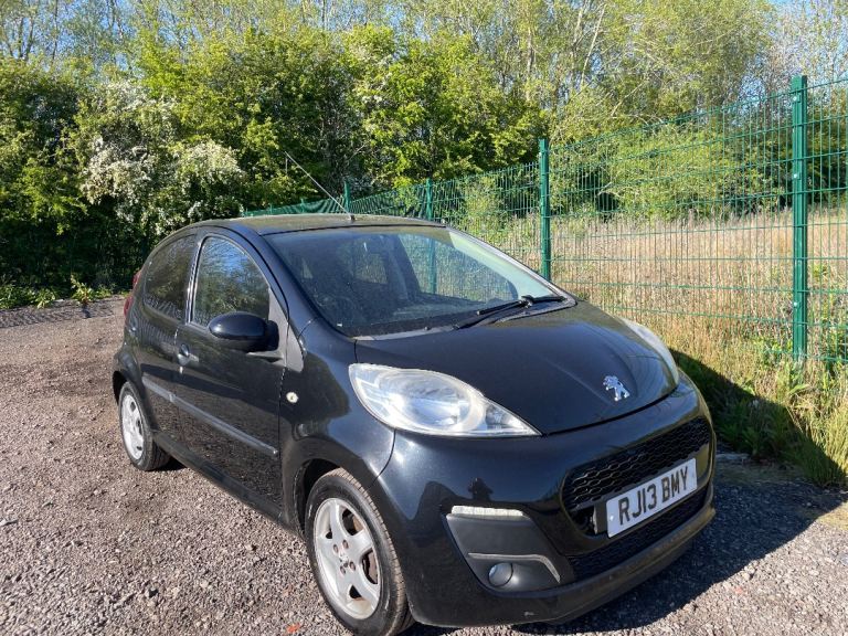 PEUGEOT 107 1.0 ALLURE 13 REG BLACK 5 DOOR MOT FEBRUARY 25TH 2027 TAX £20 LOW INSURANCE 60+MPG