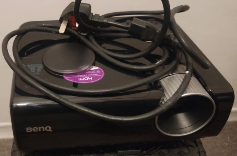Benq MX511 DLP 3D Ready HDMI Projector Without Remote Control 