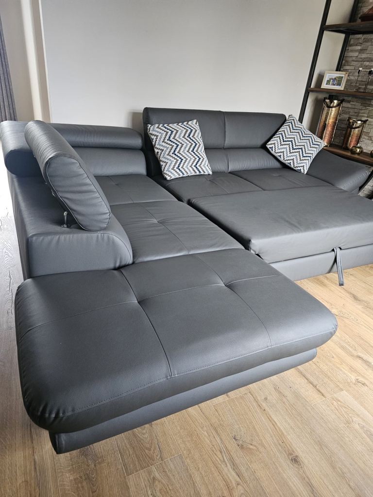 MSofas Modern Grey Corner Sofa Bed with Chrome Legs - Seats 5-6 people 