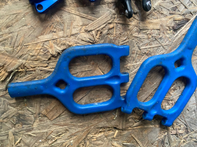 image for Traxxas T/E maxx arms