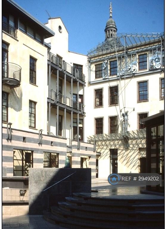 2 bedroom flat in The Italian Centre, Glasgow, G1 (2 bed) (#2949202)