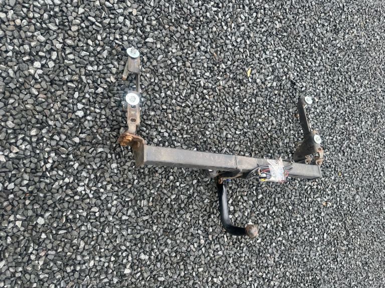 Jaguar Xf witter detachable towbar 2007 / 2011 