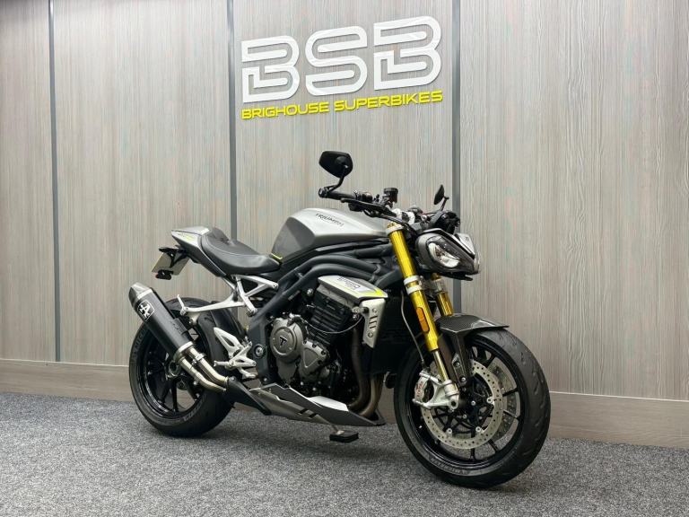 2021 21 TRIUMPH SPEED TRIPLE 1200 RS ABS - ARROW EXHAUST SYSTEM - CARBON
