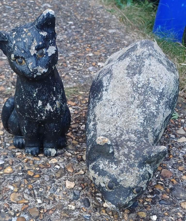image for 2 stone cat garden ornaments