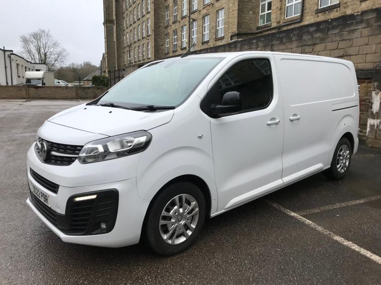 Vauxhall Vivaro 1.5 Sportive F2700 Diesel Van
