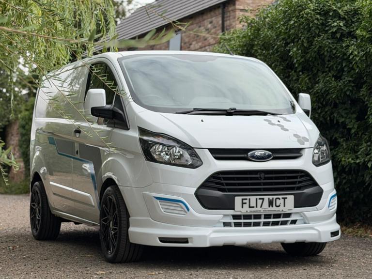 2017 Ford Transit Custom 2.0 TDCI Sport Panel Van Diesel 5dr Manual NO VAT