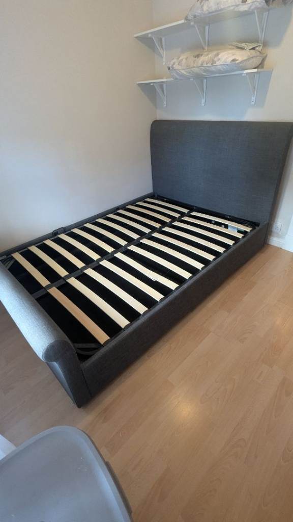 Standard double ottoman bed 