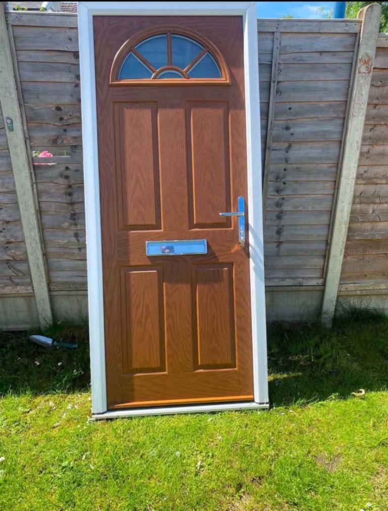 Good Condition External Front Door with Frame, Letterbox and Handle