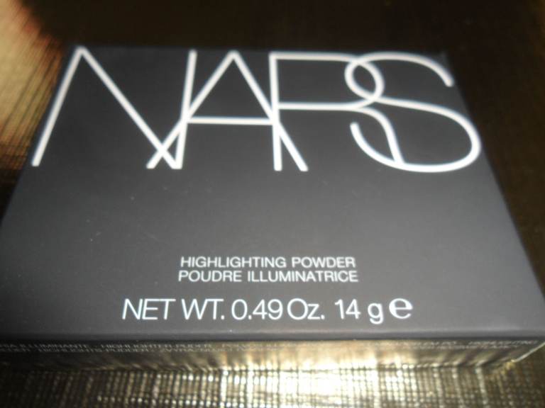 New NARS Large Size High Lighting Powder 