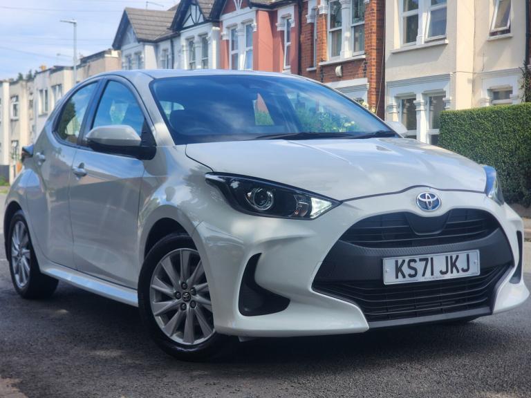 2022 Toyota Yaris 1.5 Hybrid Icon 5dr CVT HATCHBACK Petrol/Electric Hybrid Automatic