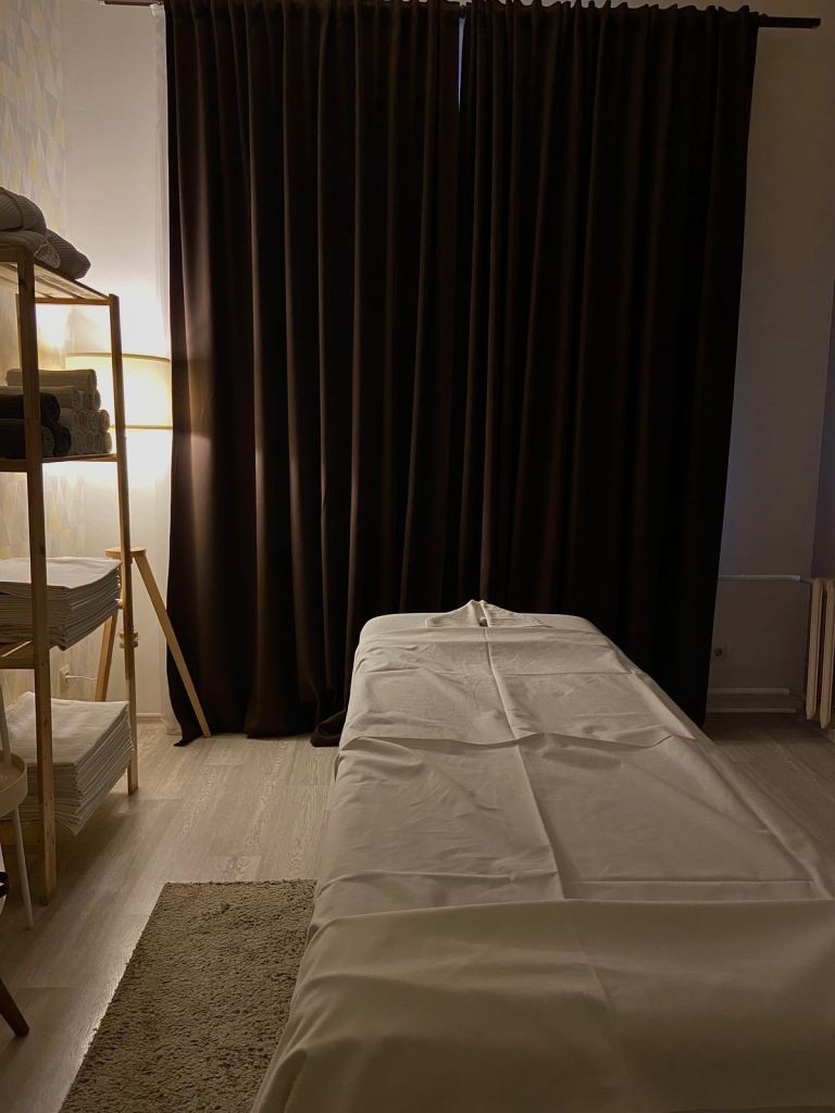 Top Brazilian Male certificate therapist 