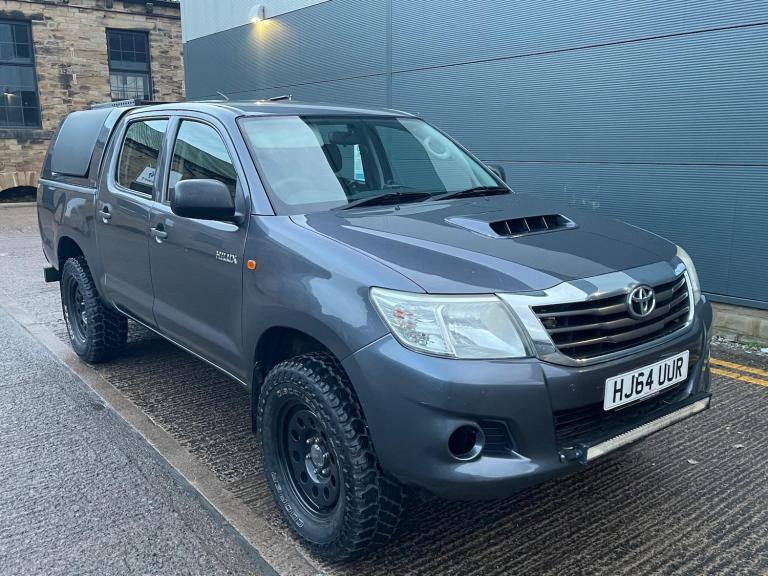 2014 Toyota Hilux 2.5 D-4D Active 4WD Euro 5 4dr PICK UP Diesel Manual