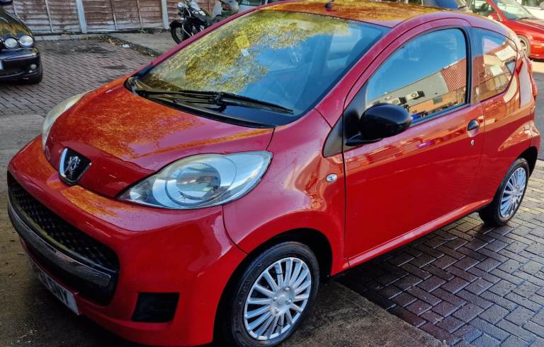 Peugeot, 107, Hatchback, 2011, Manual, 998 (cc), 3 doors