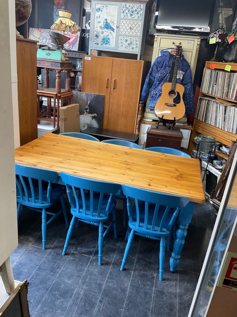 Vintage Rustic Dining Kitchen Farmhouse Pine Table & 6 Chairs Cash On Collection