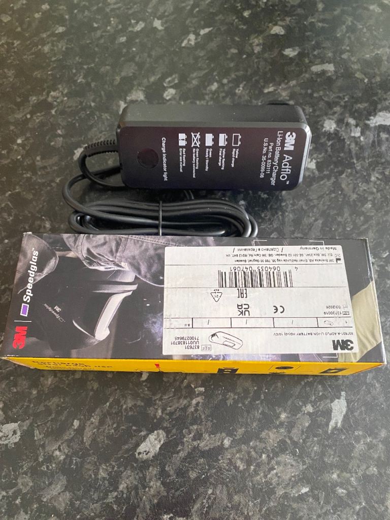 3M Adflo Li-Ion Battery and Charger