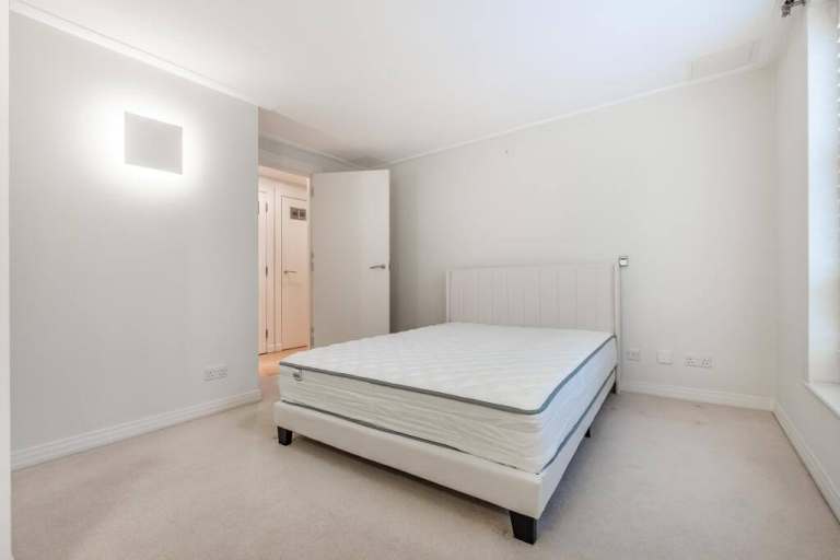 💕Private Rooms Available in 🛌 Whitechapel📍