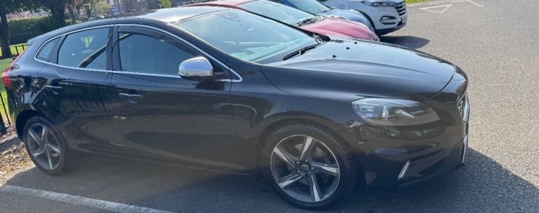 Volvo, V40, Hatchback, 2013, Semi-Auto, 1560 (cc), 5 doors