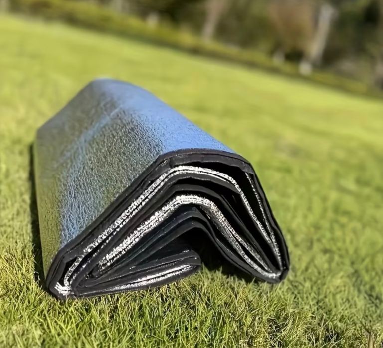 New Camping Mat Picnic Blanket - Waterproof Aluminium Foil
