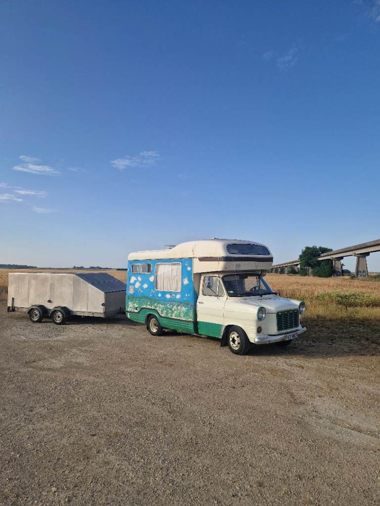 Car box trailer transporter