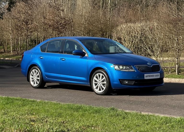 2014 Skoda Octavia 1.6 TDI CR Elegance 5dr DSG HATCHBACK Diesel Automatic