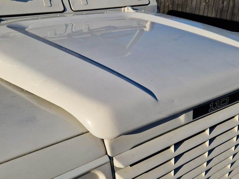 1990 Land Rover Defender 110 3.5 County Station Wagon Petrol Manual (134 bhp) V8 3500cc SUV Petro...