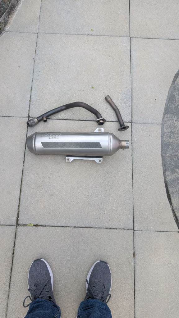 Leo Vince exhaust System 