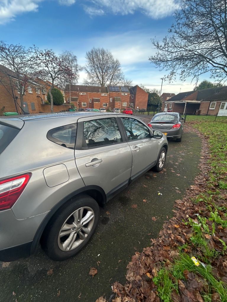 Nissan, QASHQAI, Hatchback, 2012, Manual, 1461 (cc), 5 doors