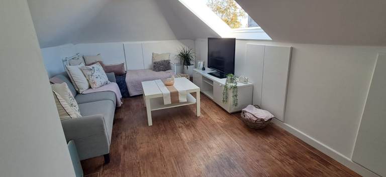 Self Contained Room (Shared House)