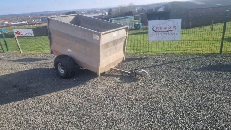 Quad atv tfm livestock trailer farm tractor 