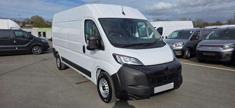 2026 Peugeot Boxer 2.2 BlueHDi 140 H2 Van Professional PANEL VAN DIESEL Manual
