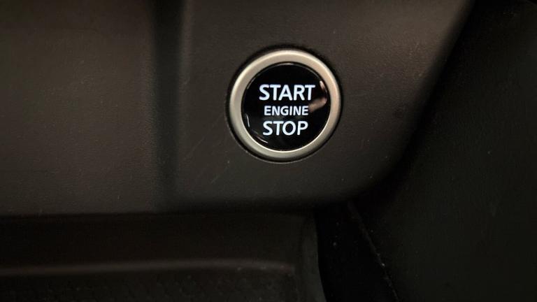 2022 Nissan Qashqai 1.3 DiG-T MH 158 N-Connecta 5dr Xtronic Petrol Hatchback Hatchback Petrol Aut...