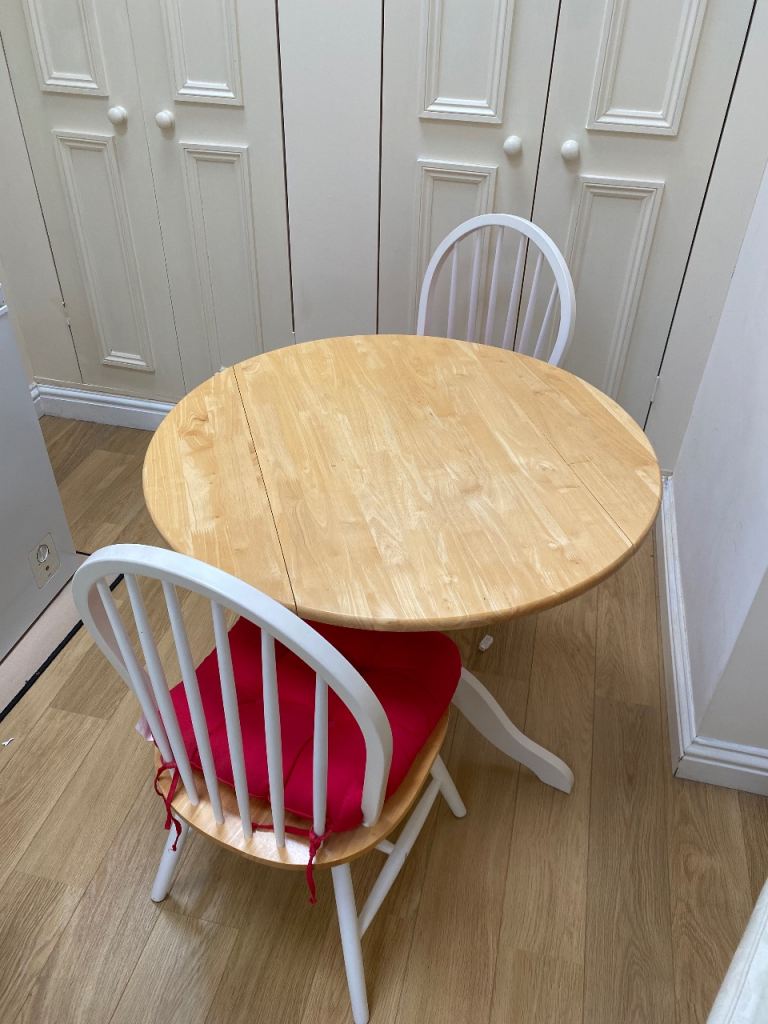 Folding Dining Table & Chairs