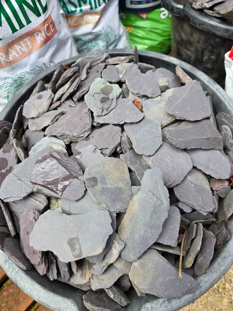 Slate chippings 