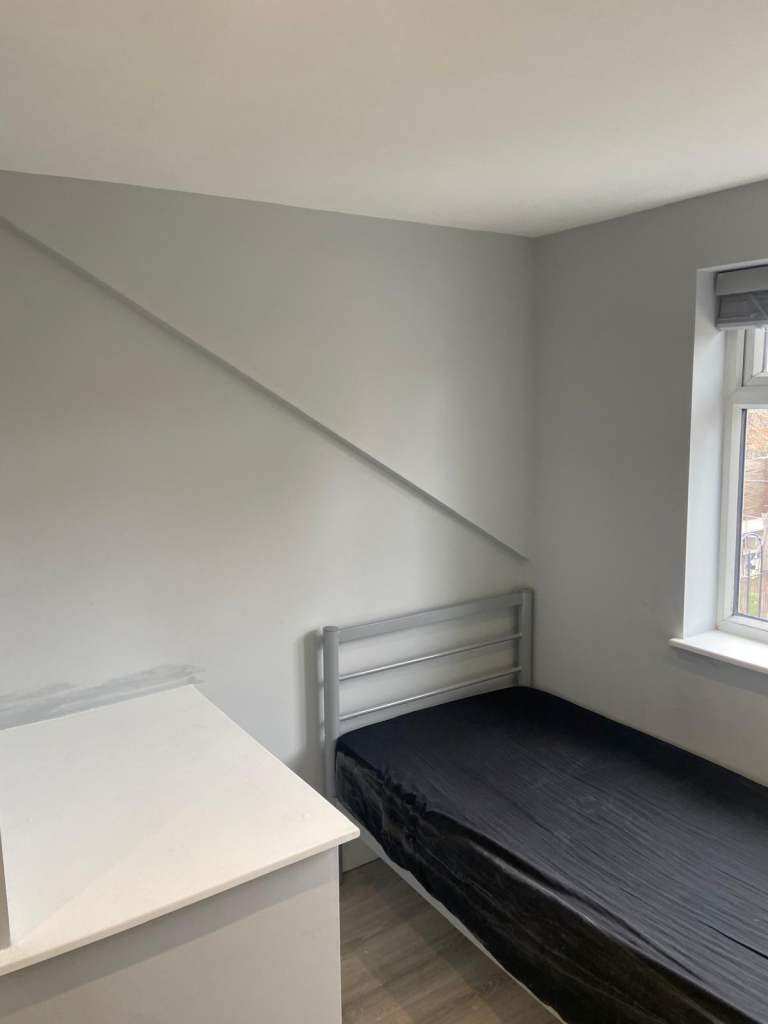 Studio Room – White Hart Lane / Wightman Road, N8 (Female Tenants Only)