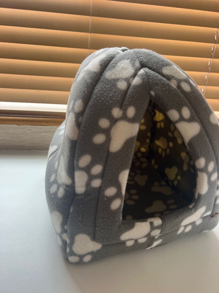 Brandnew cat kitten soft house bed 